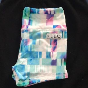 Fleo Shorts